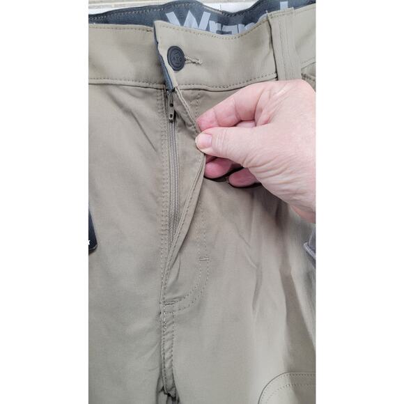 WRANGLER - MEN'S 34" - BROWN ALL TERERAIN GEAR CARGO SHORTS - Picture 6 of 8